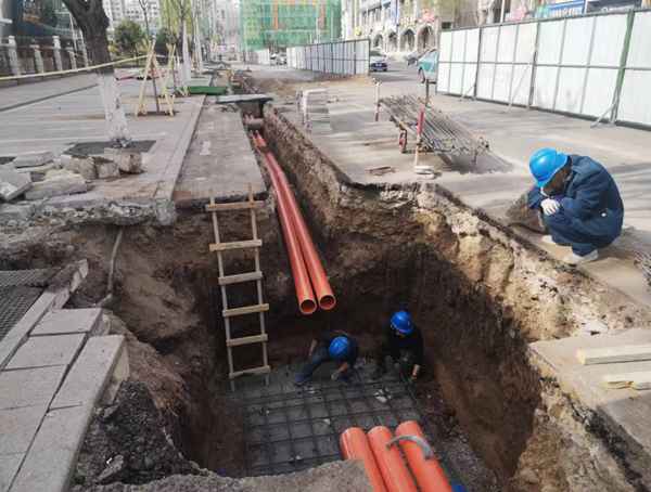 延吉市电线杆落地改造工程正式启动 延吉市电线杆落地改造工程正式启动